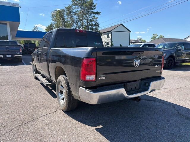 Used 2017 RAM 1500 Classic SLT AWD/4WD image 14