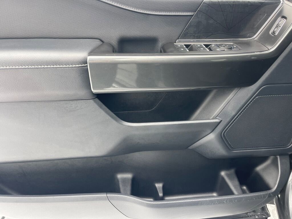 Used 2022 Ford F150 XLT w/ Equipment Group 302A High image 10