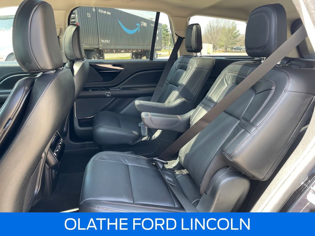 Used 2024 Lincoln Aviator Reserve w/ Equipment Group 201A image 29