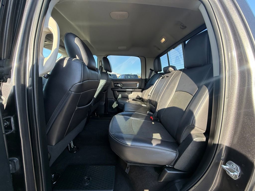 Used 2017 RAM 1500 Laramie w/ Convenience Group AWD/4WD image 17