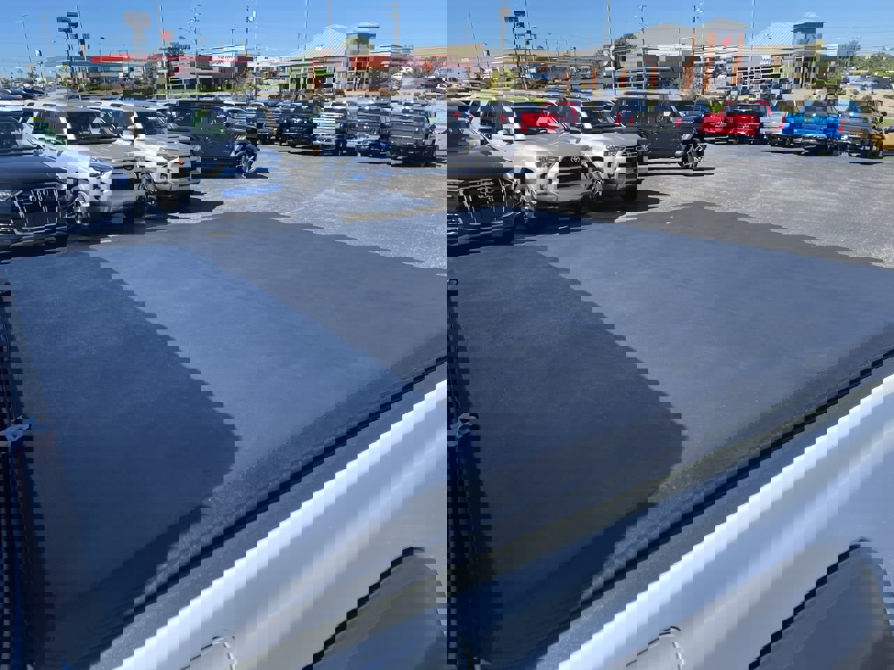 Used 2023 Jeep Gladiator Mojave w/ Cold Weather Group image 35