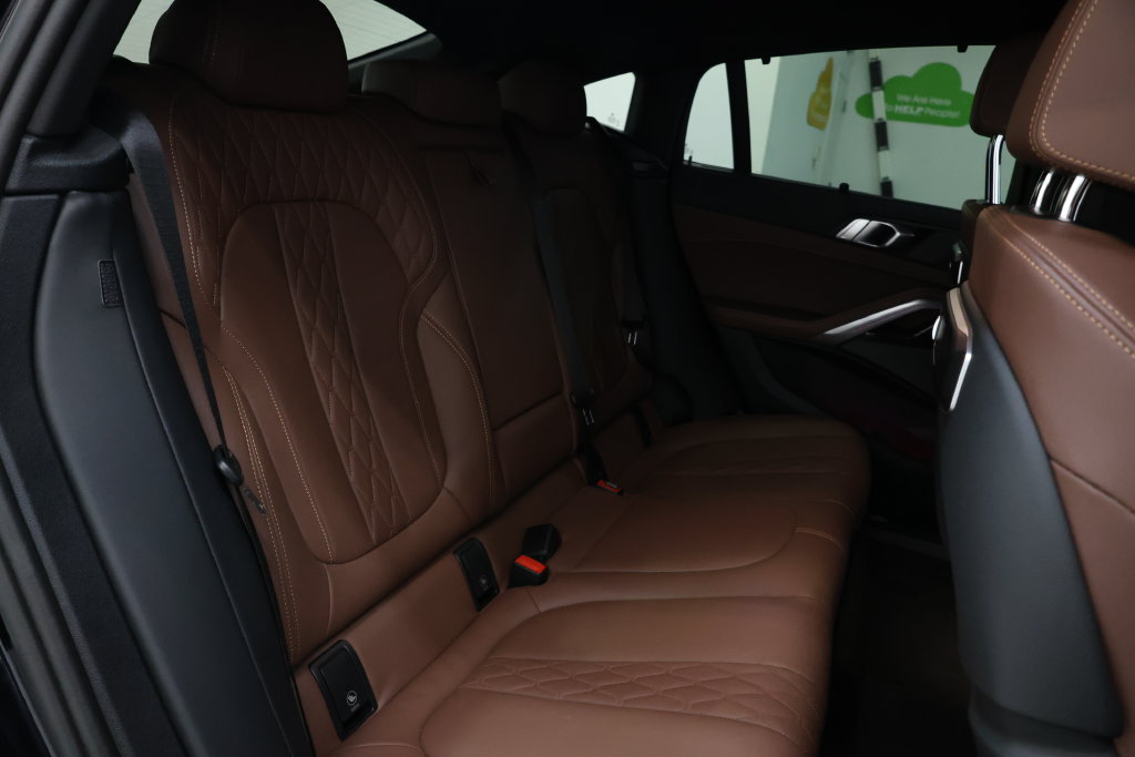Used 2025 BMW X6 M60i w/ Executive Package AWD/4WD image 73