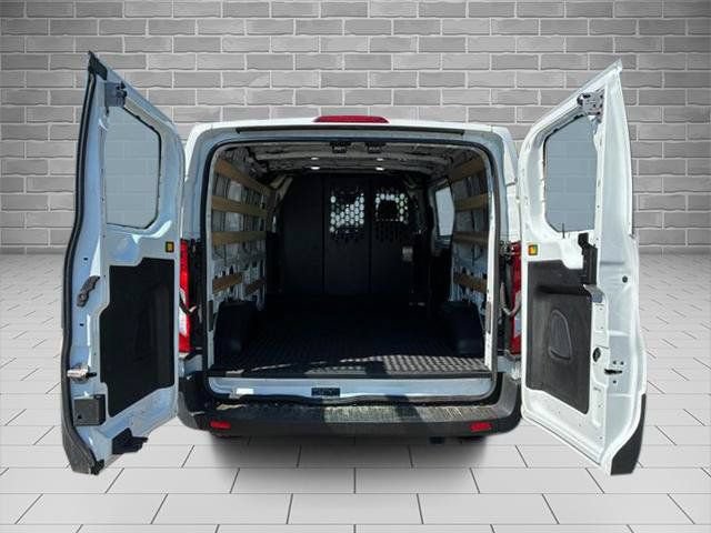 Certified 2025 Ford Transit 250 Low Roof w/ Exterior Upgrade Package RWD image 9