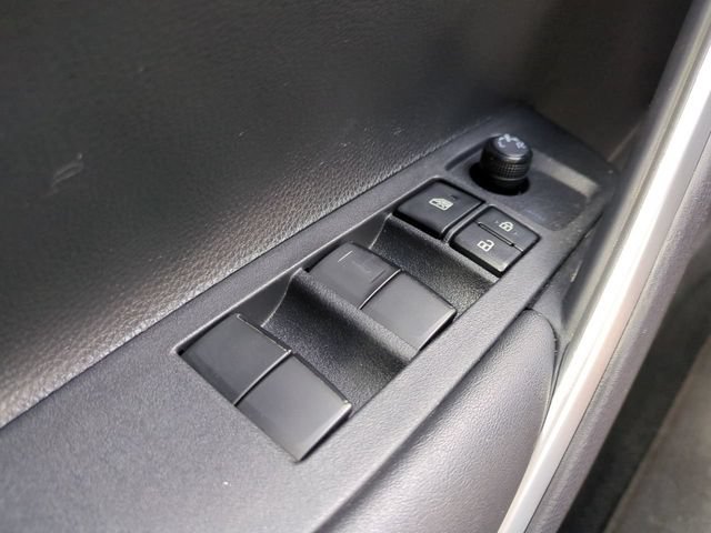 Used 2023 Toyota Corolla Cross AWD Hybrid image 28