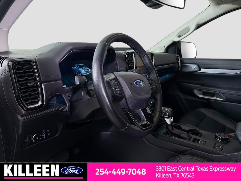 Used 2025 Ford Ranger Lariat w/ FX4 Off-Road Package image 10