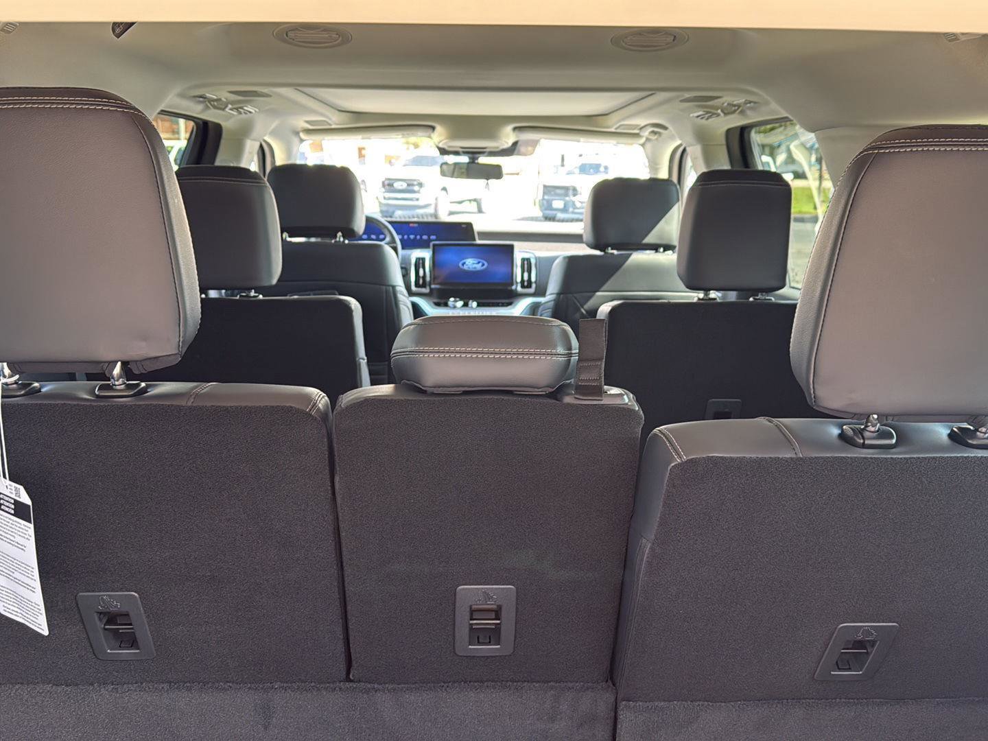 New 2025 Ford Expedition Max Platinum w/ Driver's Package image 18
