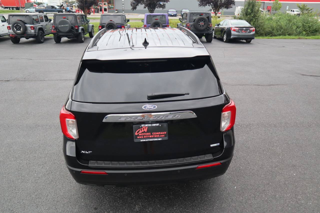 Used 2020 Ford Explorer XLT AWD/4WD image 10