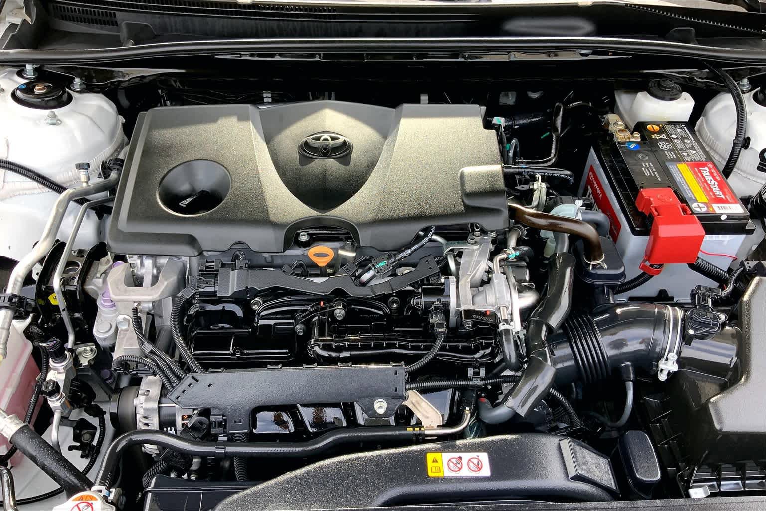 Used 2020 Toyota Camry SE w/ Carpet Mat Package FWD image 30