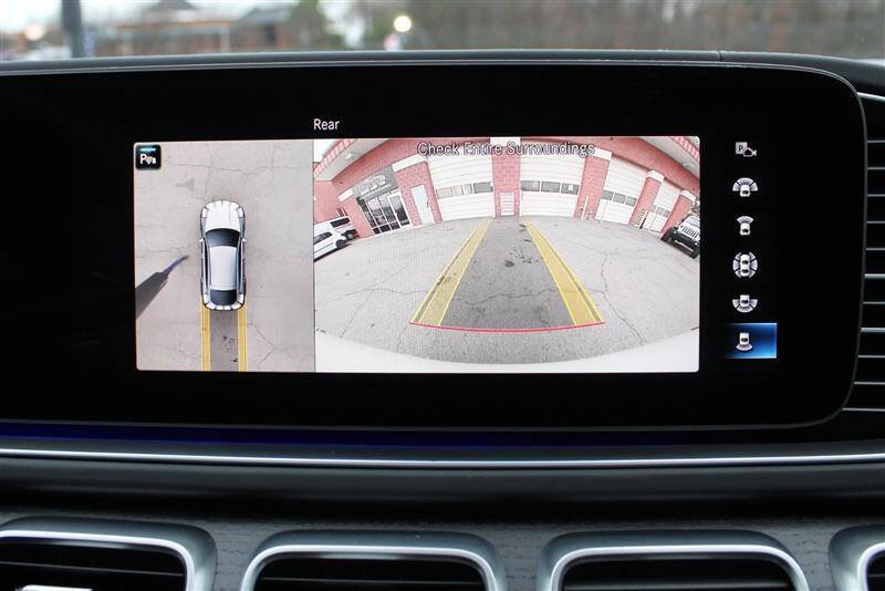 Used 2023 Mercedes-Benz GLE 53 AMG 4MATIC Coupe w/ Parking Assistance Package image 21