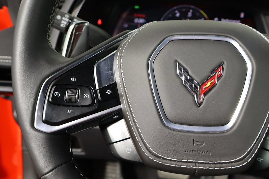 Used 2025 Chevrolet Corvette Stingray Preferred Cpe w/ Stealth Interior Trim Package RWD image 8