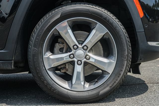 Used 2021 Jeep Grand Cherokee L Limited w/ Luxury Tech Group II AWD/4WD image 43