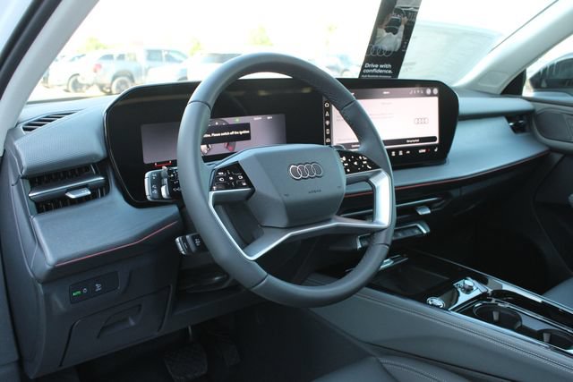 New 2026 Audi Q3 quattro 2.0T AWD/4WD image 2