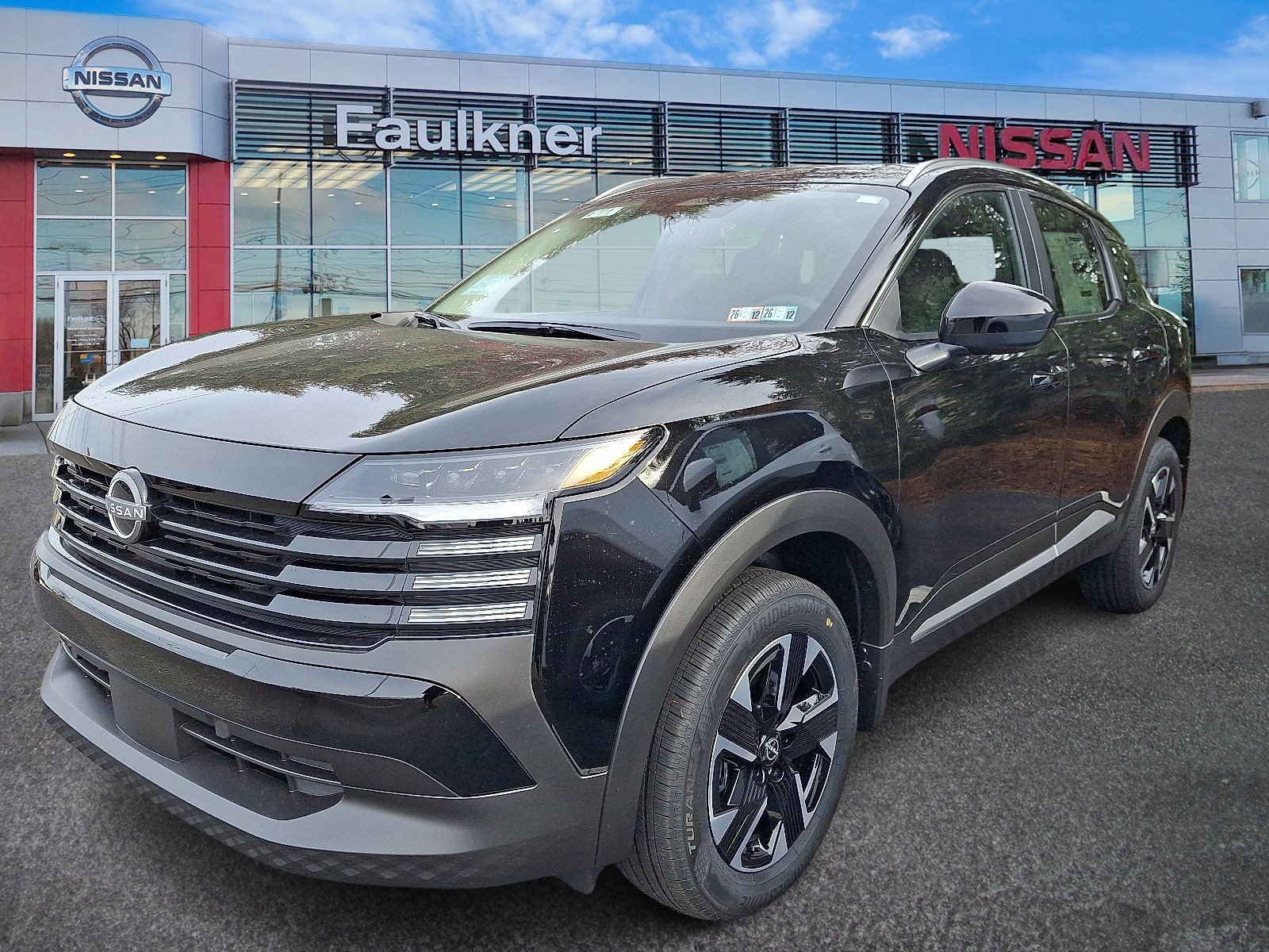 New 2026 Nissan Kicks SV image 3