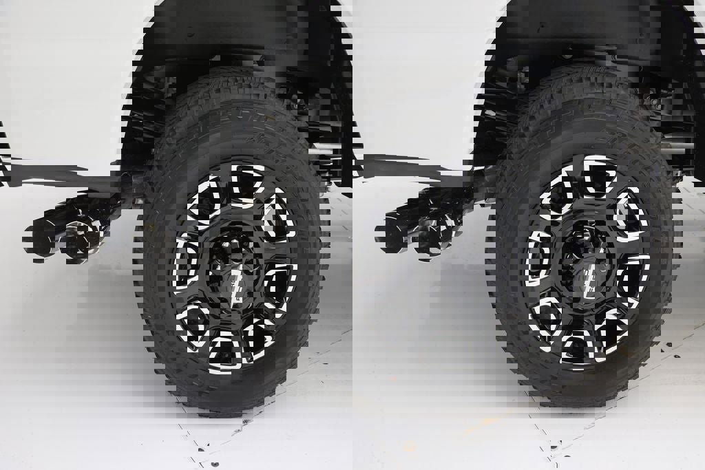 New 2026 Ford F350 Platinum image 12