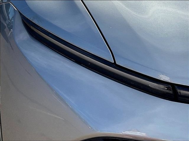 Certified 2024 Chevrolet Equinox EV LT FWD image 32