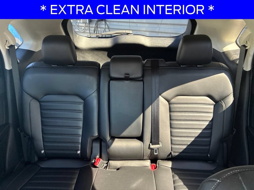 Used 2023 Ford Edge SEL AWD/4WD image 9