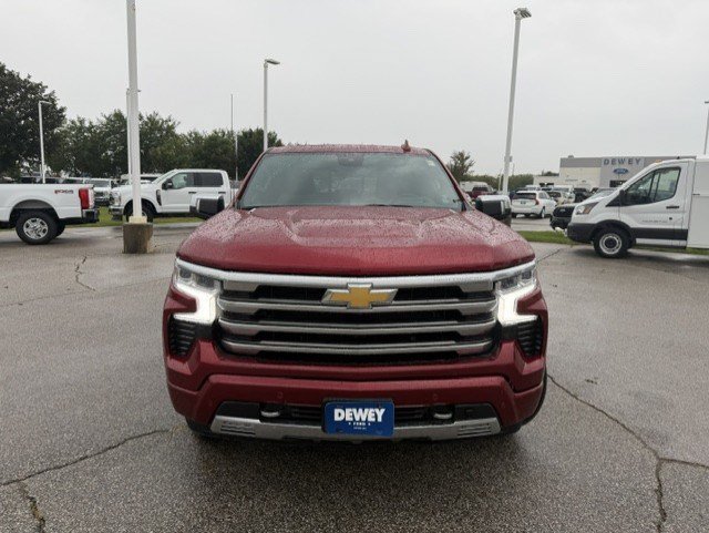Used 2025 Chevrolet Silverado 1500 High Country AWD/4WD image 2