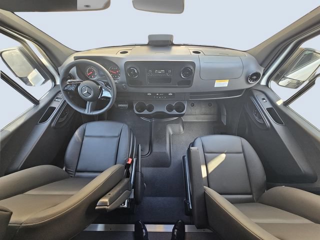 New 2026 Mercedes-Benz Sprinter 2500 image 13