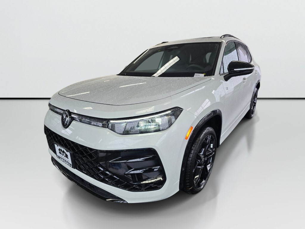 New 2026 Volkswagen Tiguan SE R-Line AWD/4WD image 8
