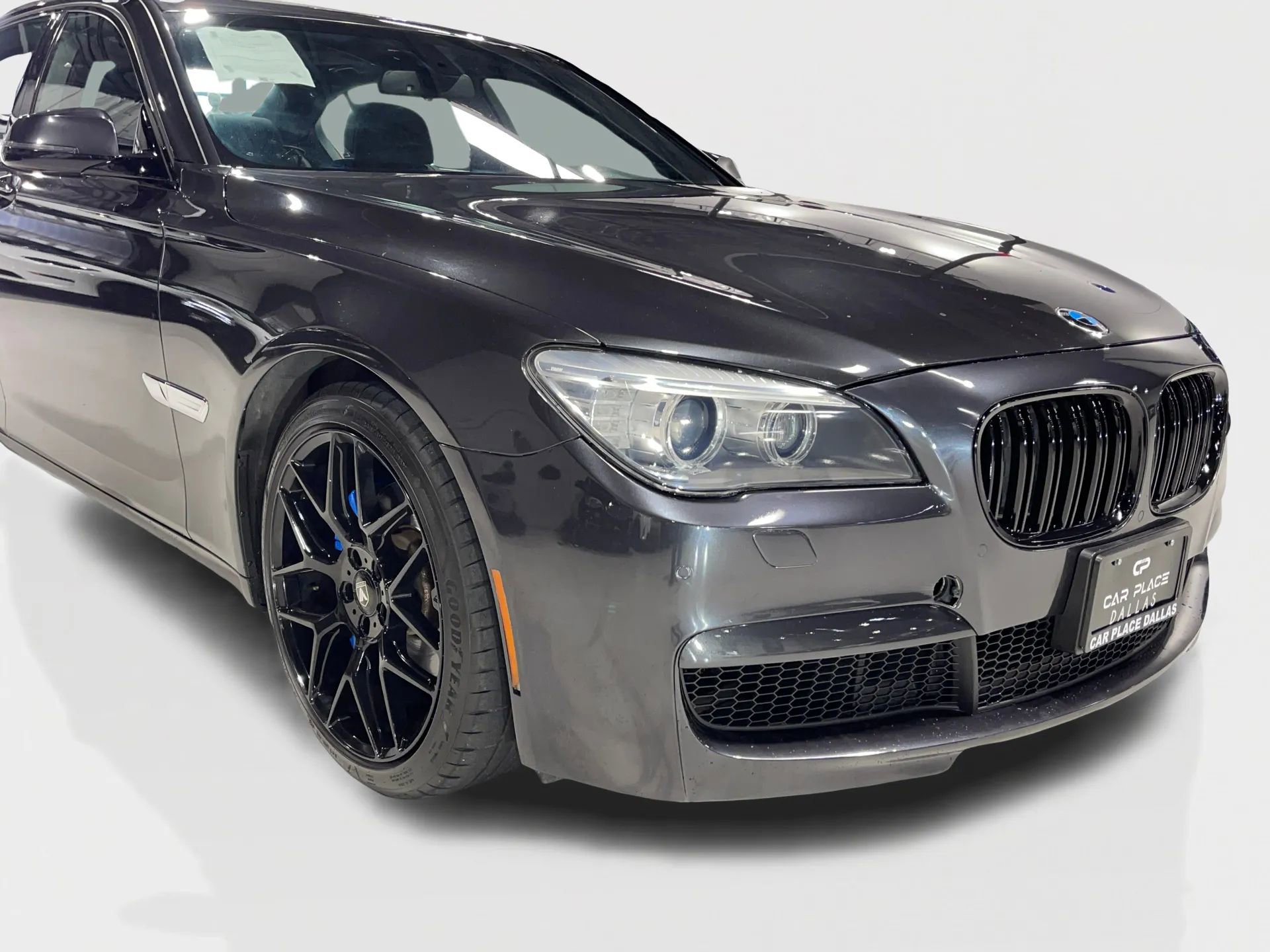Used 2013 BMW 740Li image 8