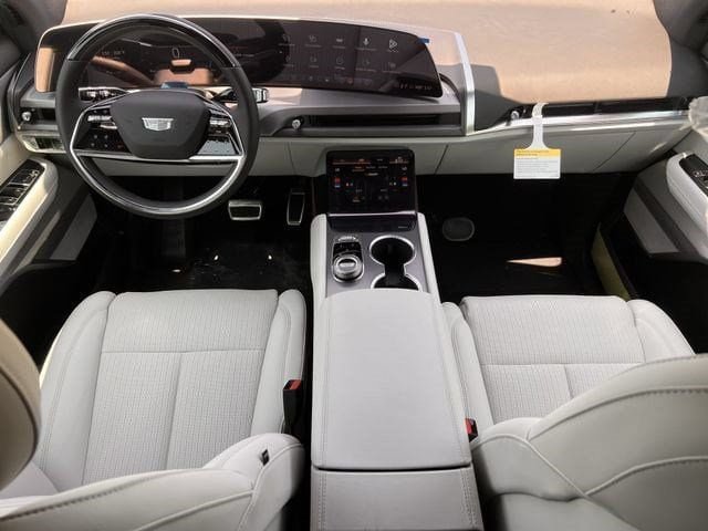 New 2027 Cadillac Vistiq Luxury AWD/4WD image 9