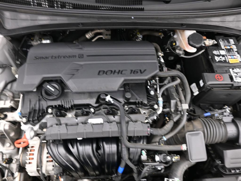 Used 2023 Hyundai Elantra SEL w/ Preferred Accessory Package image 23