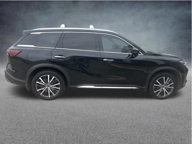 Used 2023 INFINITI QX60 Sensory w/ Cargo Package AWD/4WD image 10
