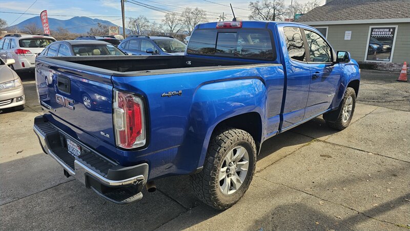 Used 2018 GMC Canyon SLE w/ SLE Convenience Package AWD/4WD image 3