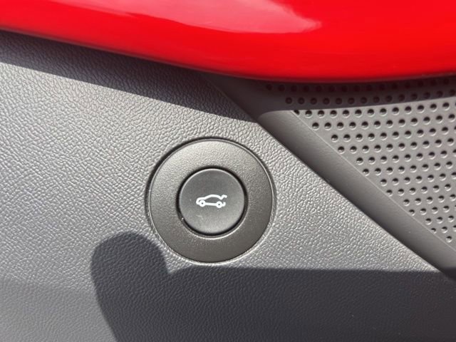 Used 2023 Chevrolet Camaro SS image 29