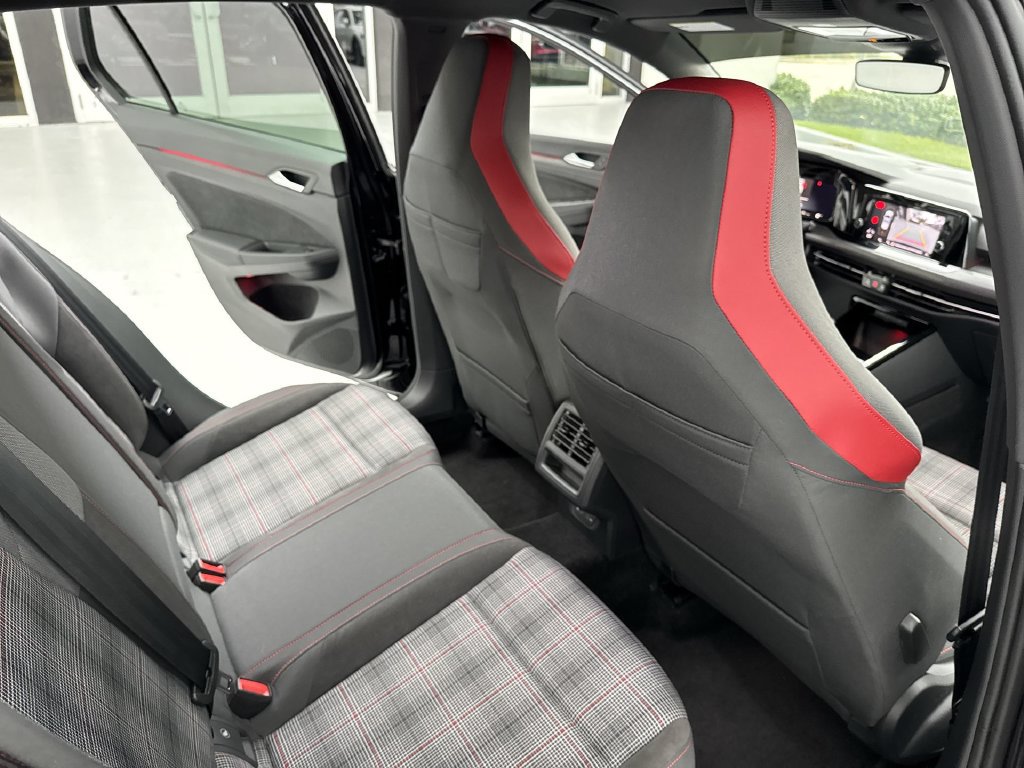 Used 2024 Volkswagen GTI S FWD image 33