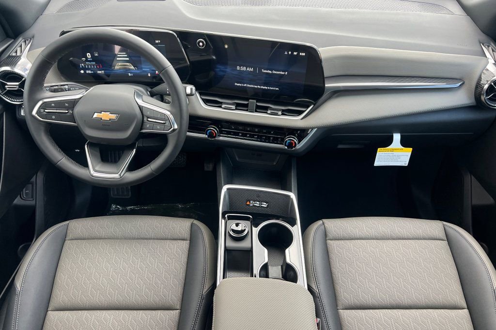 New 2026 Chevrolet Equinox LT w/ Convenience Package II image 10