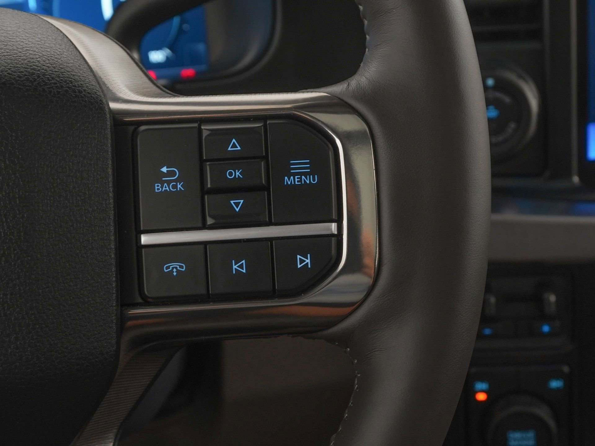 Used 2025 Ford F450 Platinum w/ Platinum Plus Package image 21