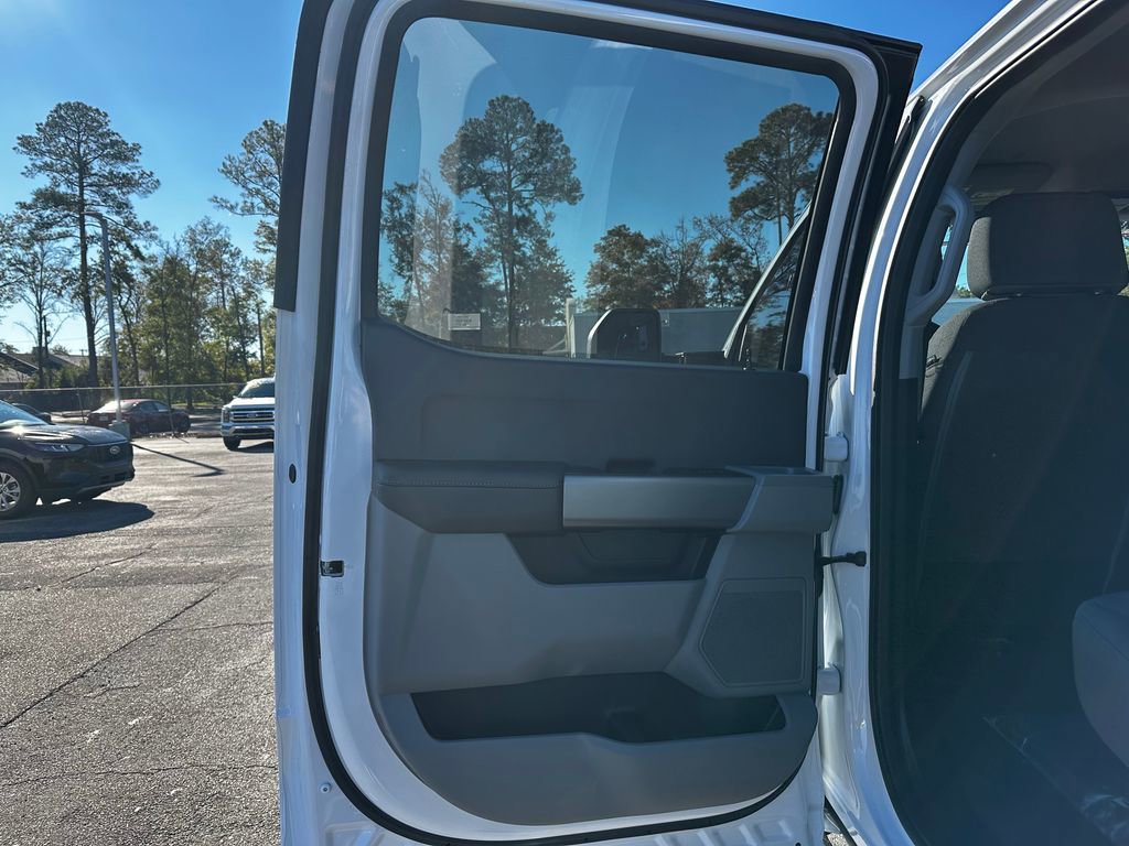 New 2026 Ford F250 XL w/ STX Appearance Package image 33
