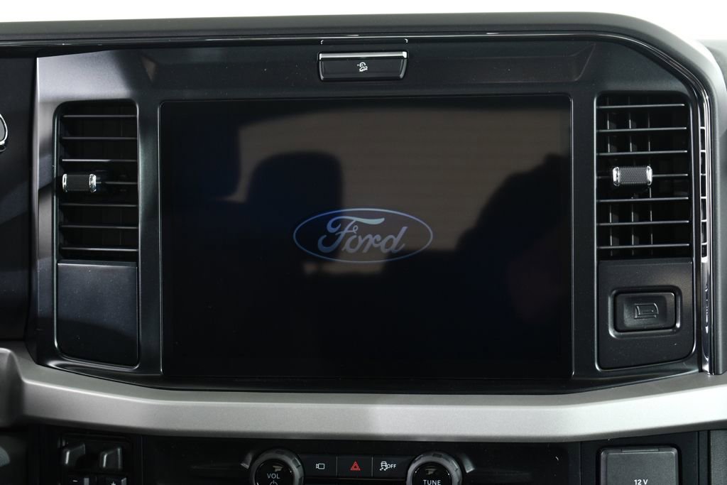 New 2026 Ford F350 XLT w/ XLT Premium Package image 9