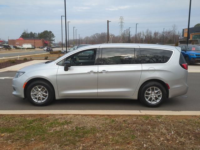 New 2026 Chrysler Voyager LX FWD image 10
