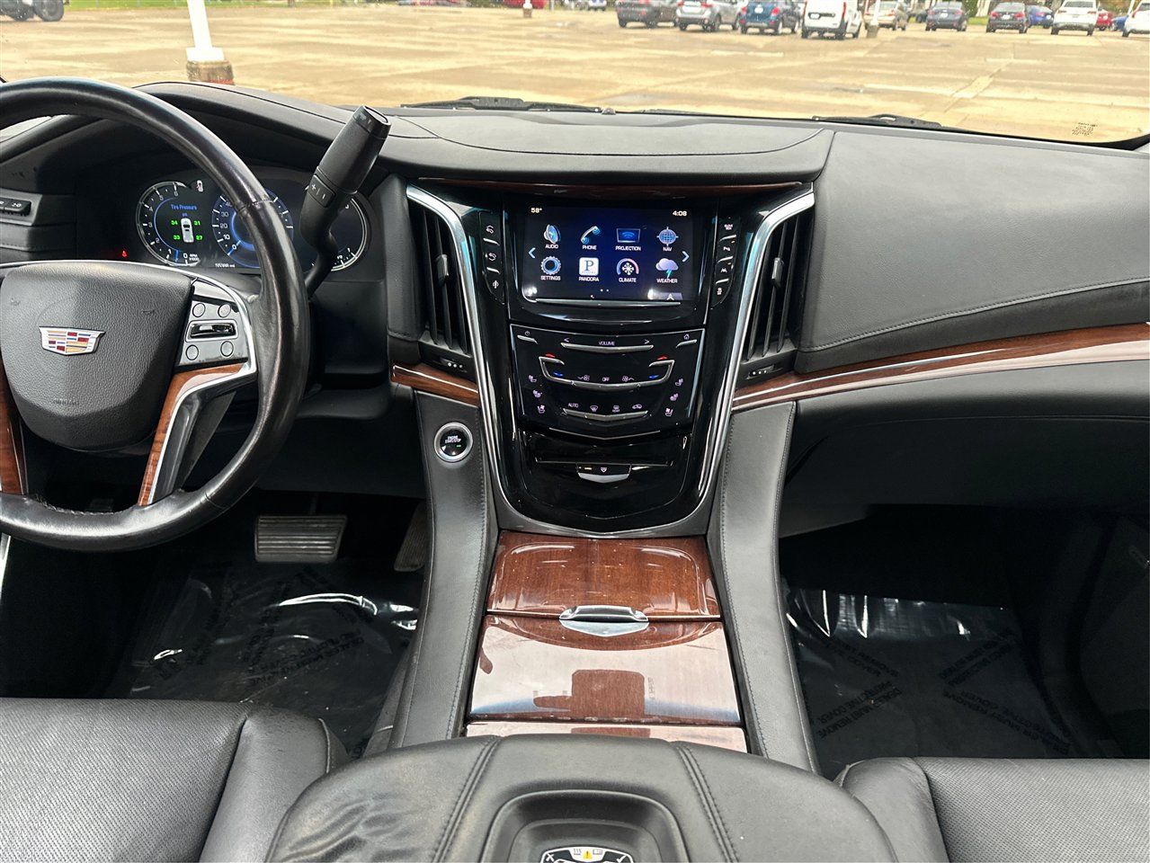 Used 2016 Cadillac Escalade ESV Luxury image 14