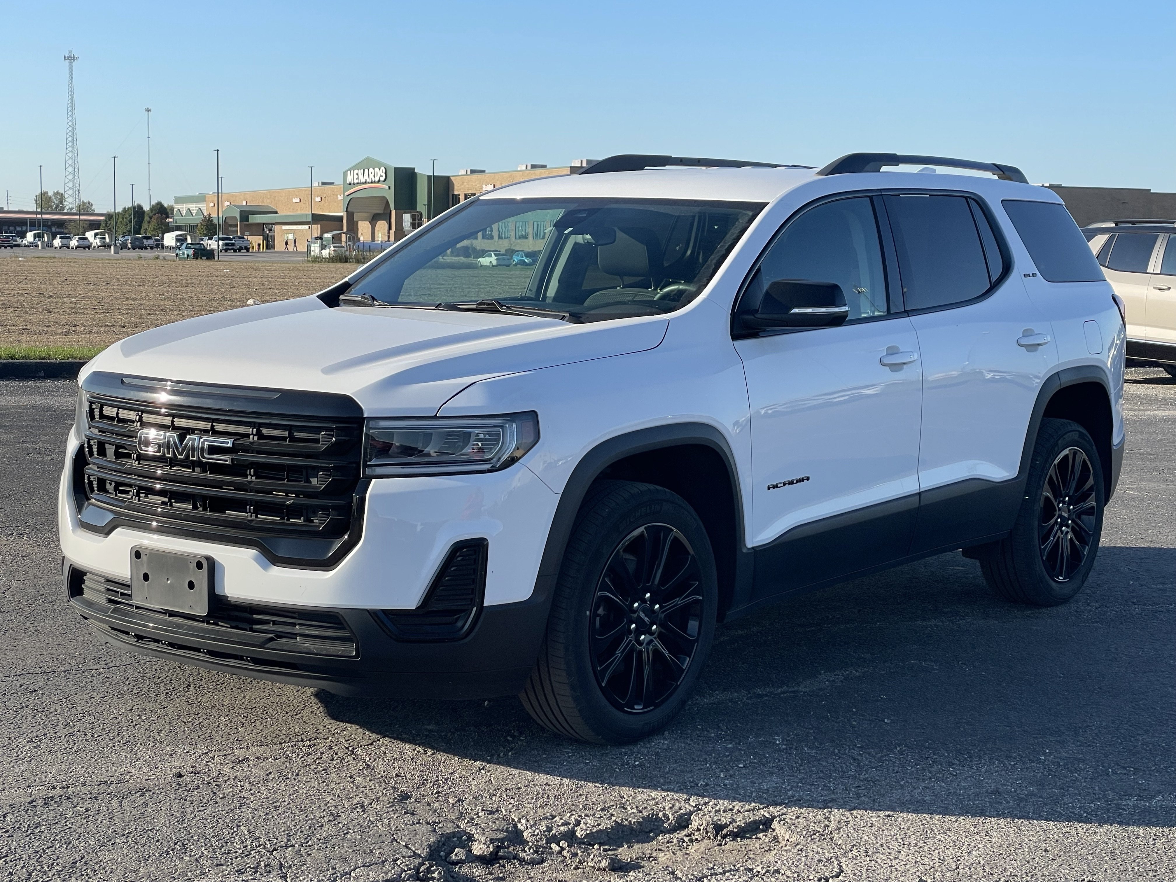 Used 2023 GMC Acadia SLE w/ Driver Convenience Package AWD/4WD image 8
