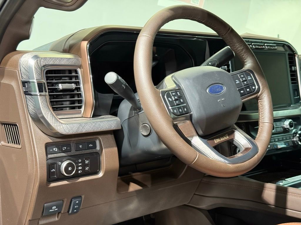 Used 2024 Ford F250 King Ranch w/ FX4 Off-Road Package AWD/4WD image 16