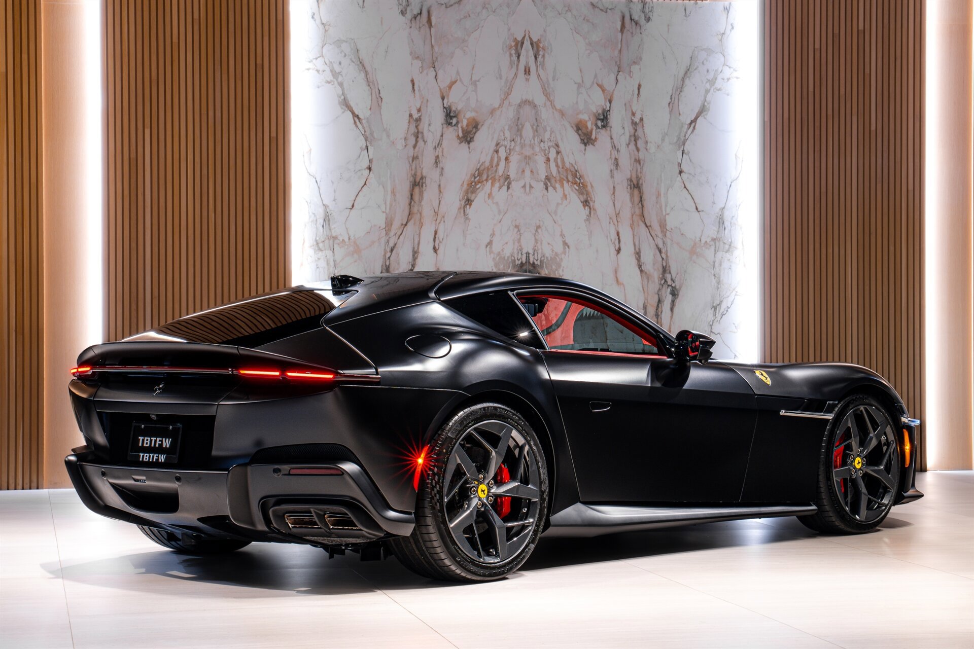 Used 2025 Ferrari 12Cilindri image 3