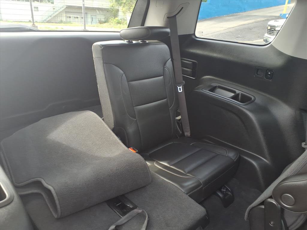 Used 2023 GMC Acadia SLT w/ Elevation Edition image 22