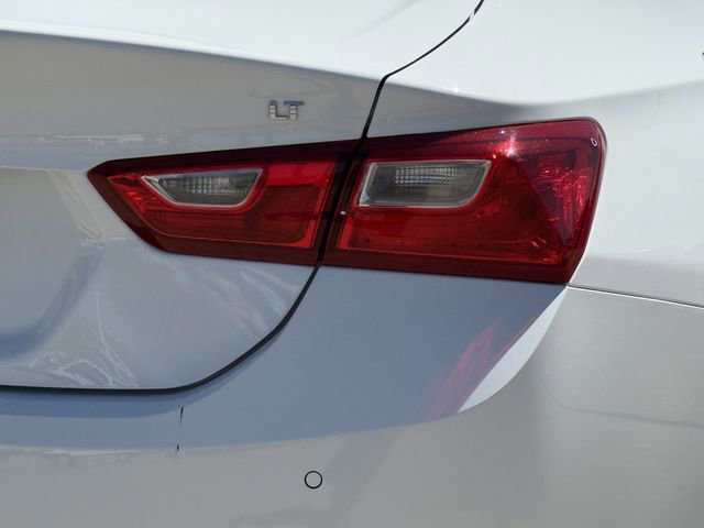 Used 2025 Chevrolet Malibu LT image 8