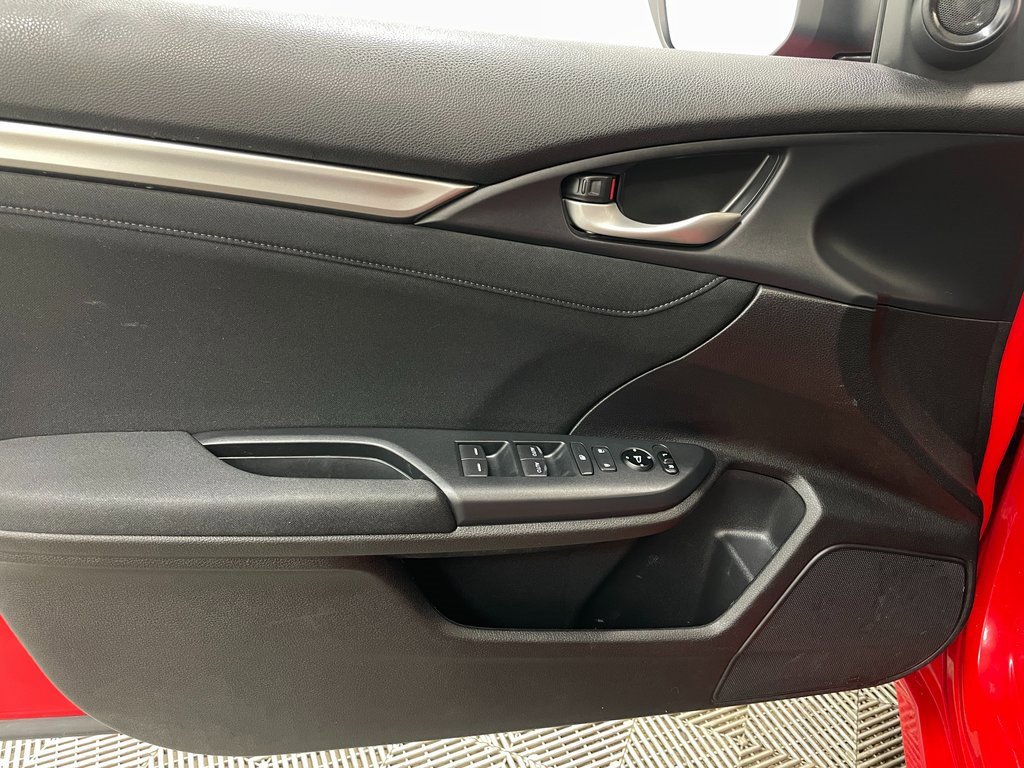 Used 2018 Honda Civic EX image 21