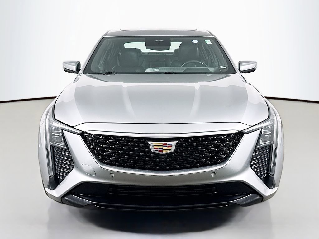 Used 2025 Cadillac CT5 Premium Luxury image 2