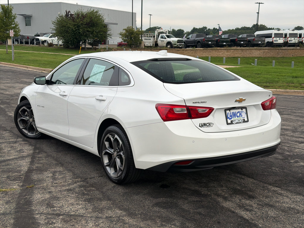 Used 2024 Chevrolet Malibu LT FWD image 2