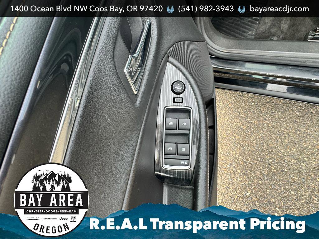 Used 2016 Chevrolet Impala LT image 12