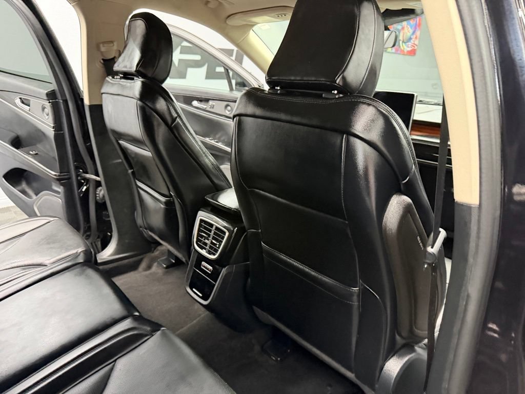 Used 2021 Lincoln Nautilus Reserve FWD image 43