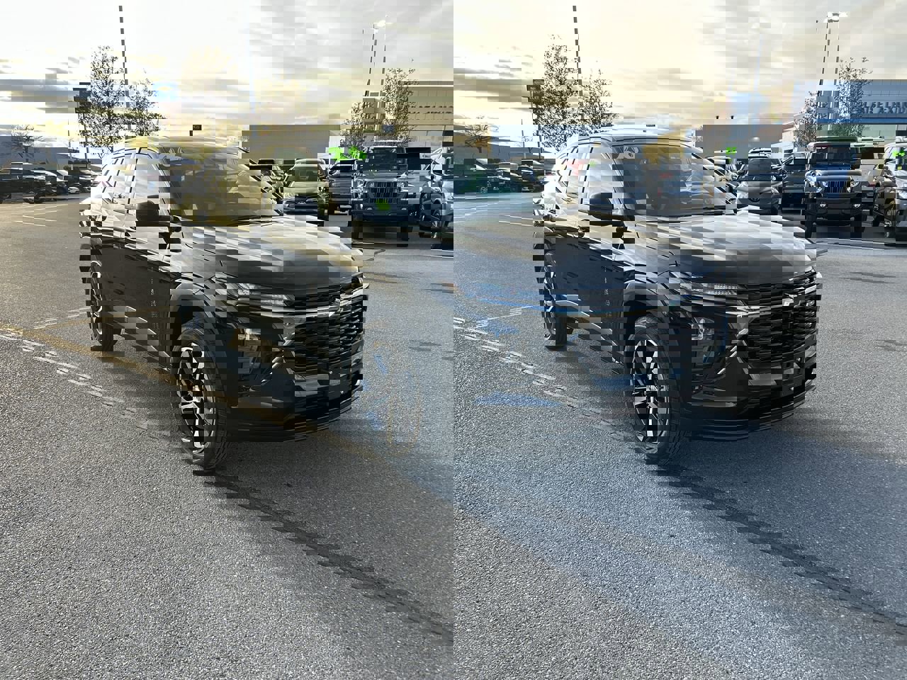 New 2026 Chevrolet Trax RS image 1