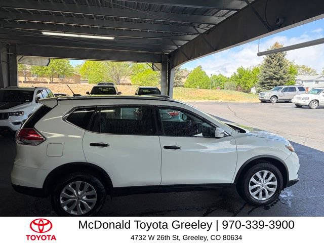 Used 2016 Nissan Rogue S AWD/4WD image 9