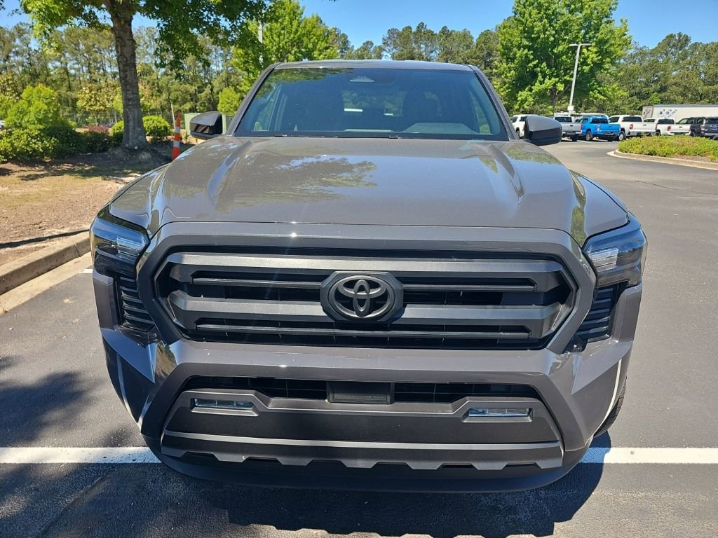 Used 2025 Toyota Tacoma SR5 RWD image 4