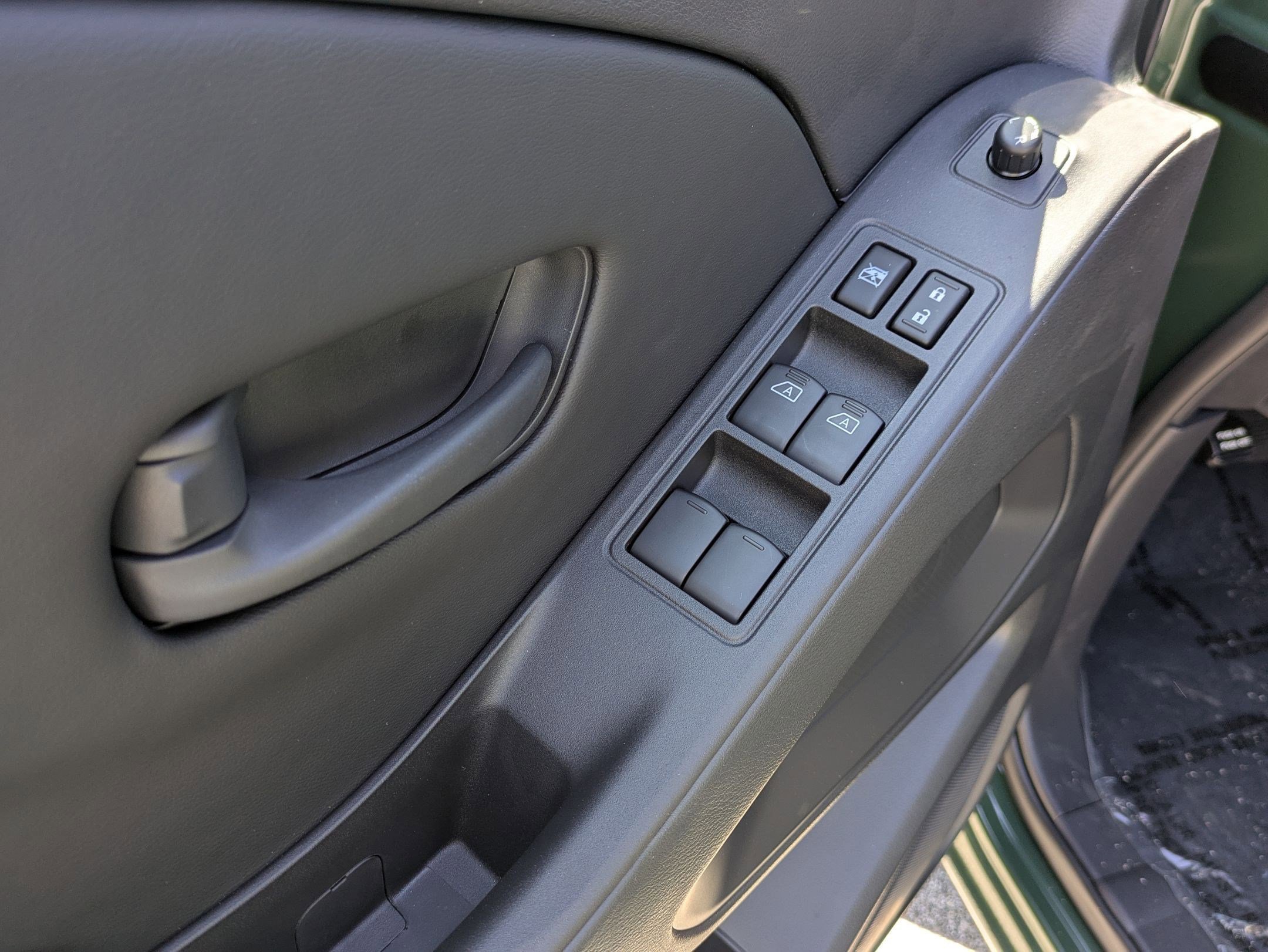 New 2026 Nissan Frontier SV w/ SV Convenience Package RWD image 12